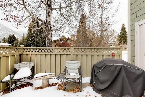 Ketchum Treehouse - image 12