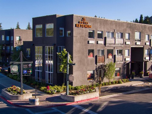 Hotel Ketchum - image 7