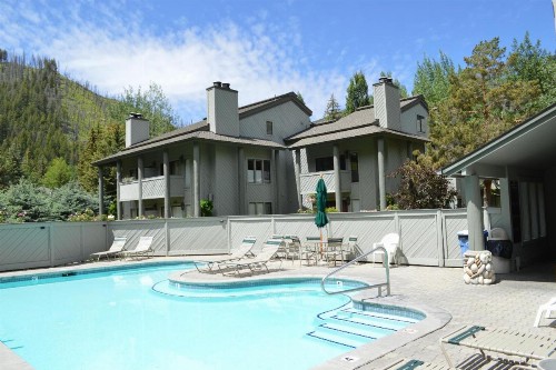 Greyhawk Condominiums in Warm Springs- Close to Lifts - image 22