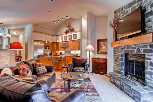 The Timbers Condos Mt View - image 1