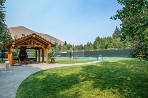 Prospector Condominiums walk to lift - image 40