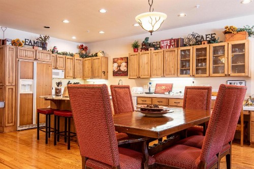 Harriman Townhome Pool Access Walk to Ketchum - image 26