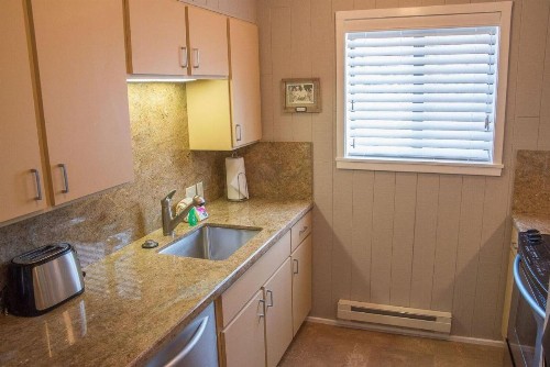 One bedroom Cottonwood with great views - image 20