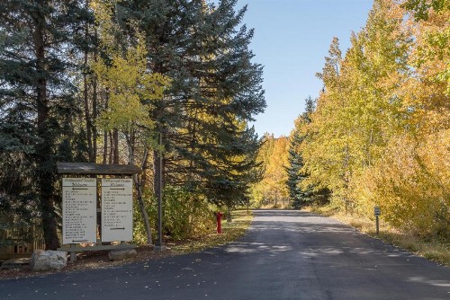 One bedroom Cottonwood with great views - image 28