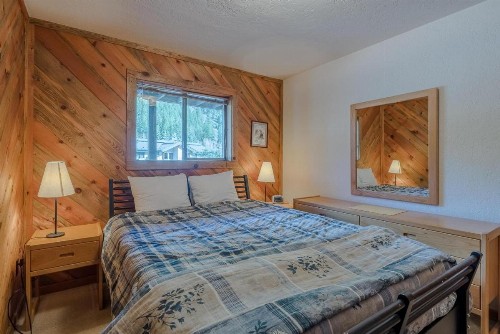 Smokey Plaza Condominium Warm Springs - image 7
