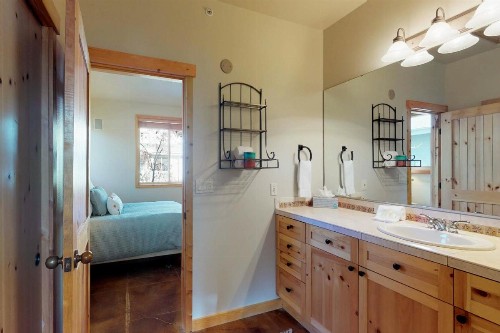 Getaway at The Fields in Warm Springs - image 10
