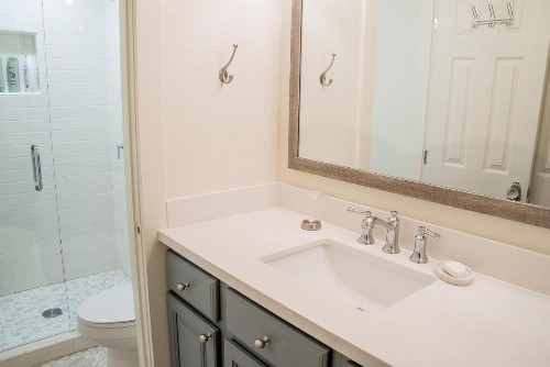 Ranch Condominium with Elkhorn Amenities - image 21