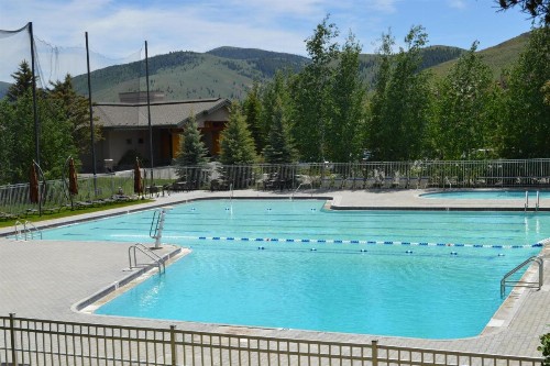 Ranch Condominium with Elkhorn Amenities - image 32
