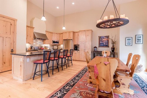Angani Way Townhome with access to pool hot tub tennis and golf - image 36