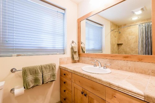 Angani Way Townhome with access to pool hot tub tennis and golf - image 44
