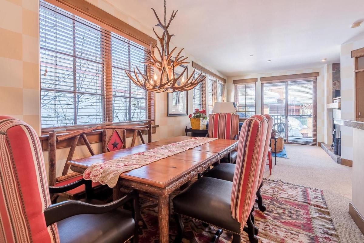 Westridge Condo West Ketchum walk to lifts - main image