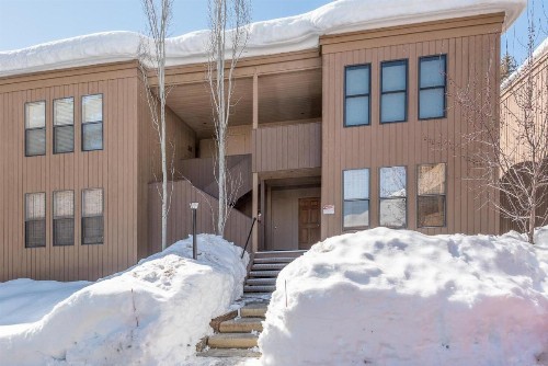 Sawtooth Condo in Warm Springs walk to lifts - image 22