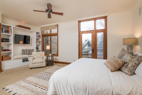 Colonnade Residence 11 - image 3