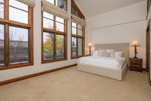 Colonnade Residence 11 - image 6
