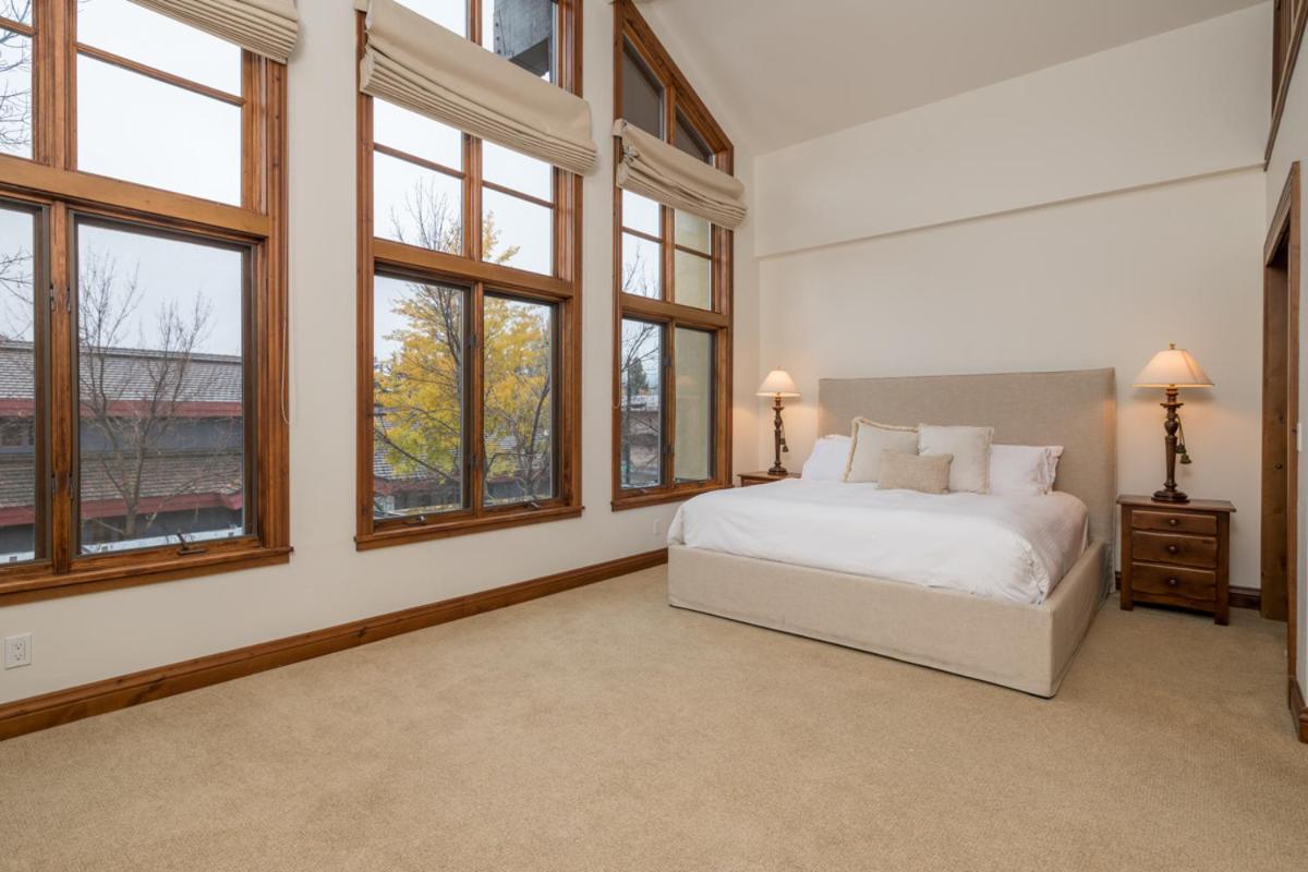 Colonnade Residence 11 - image 6