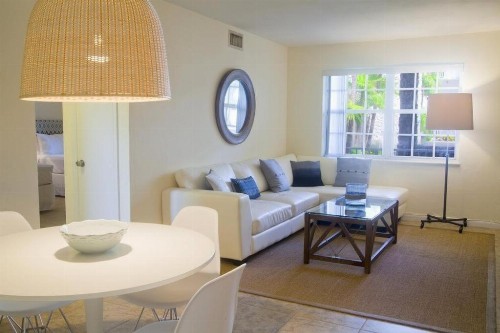 Suites at Coral Resorts - image 9