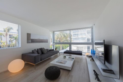 Beach Haus Key Biscayne Contemporary Apartments - image 14