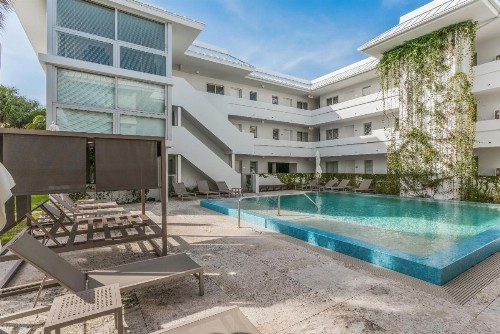 Beach Haus Key Biscayne Contemporary Apartments - image 41