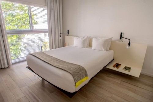 Beach Haus Key Biscayne Contemporary Apartments - image 44