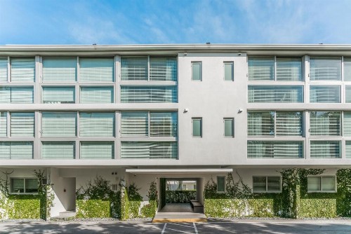 Beach Haus Key Biscayne Contemporary Apartments - image 49