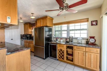 Caribbean Fantazy 3bed/3bath with private pool & docakge - image 5