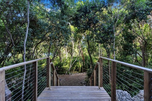 Baker's Cay Resort Key Largo Curio Collection By Hilton - image 22