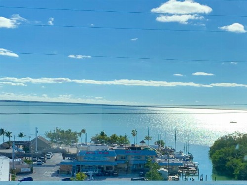 Gilbert's Resort - image 11