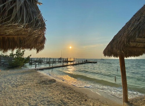 Sunset Cove Beach Resort - image 32