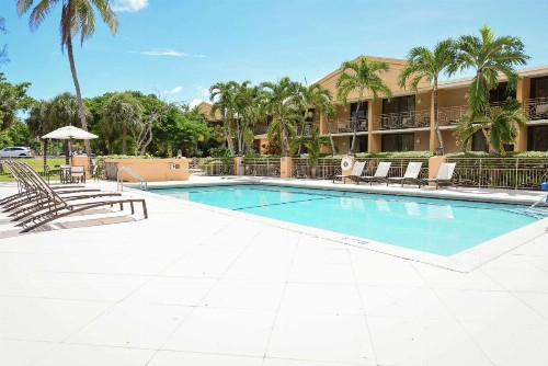 Hampton Inn Key Largo - image 1