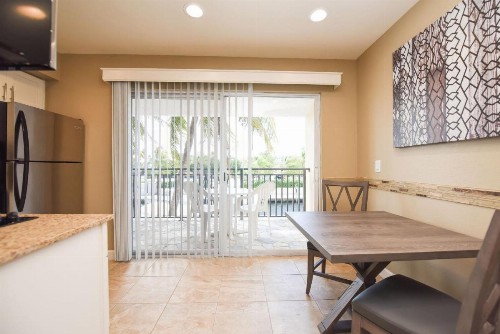 Waterside Suites and Marina - image 35