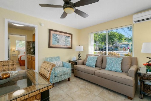 Bay Harbor Lodge - image 23