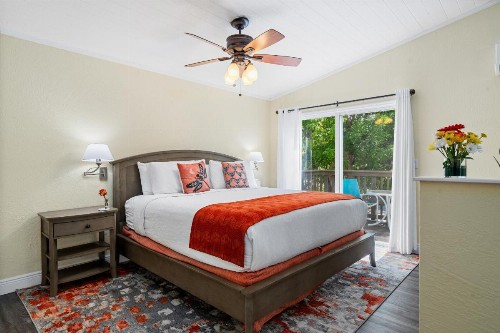 Bay Harbor Lodge - image 39