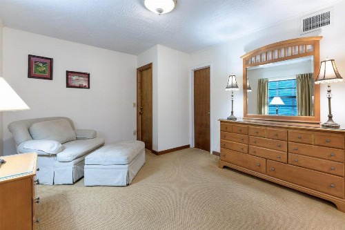 Rock Reef Resort - image 4