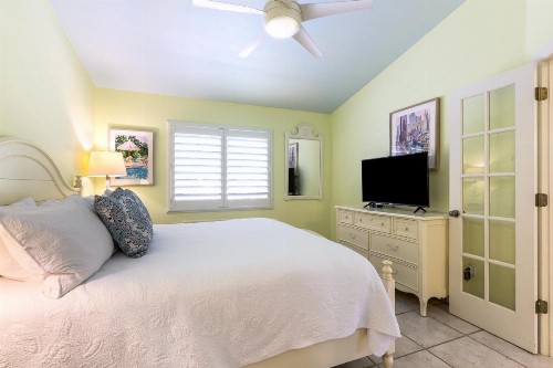 Kona Kai Resort and Gallery - image 4