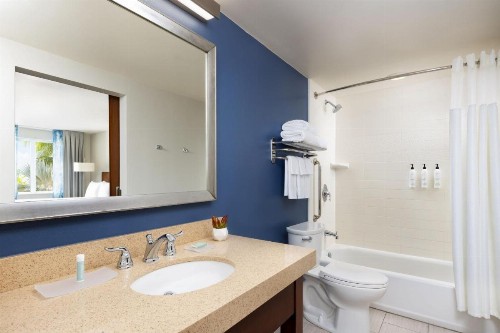 Fairfield Inn & Suites by Marriott Key West at The Keys Collection - image 16