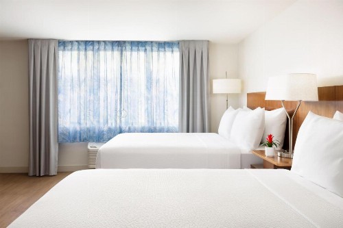 Fairfield Inn & Suites by Marriott Key West at The Keys Collection - image 4