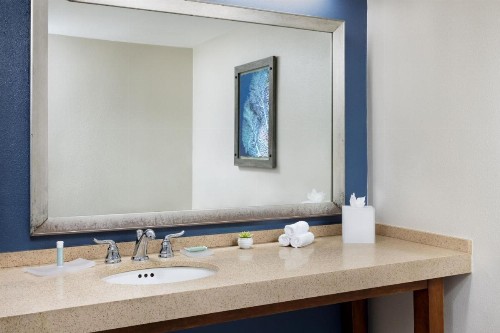 Fairfield Inn & Suites by Marriott Key West at The Keys Collection - image 8