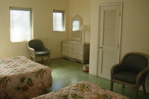 El Patio Motel - image 28