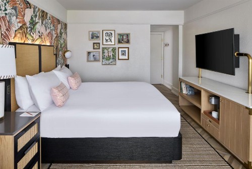 Crowne Plaza Key West-La Concha - image 44