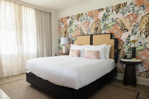Crowne Plaza Key West-La Concha - image 9