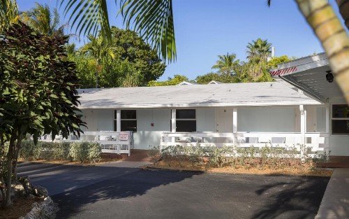 Southwinds Motel - image 8