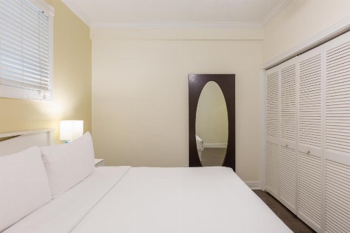 Southernmost Inn Adult Exclusive - image 13