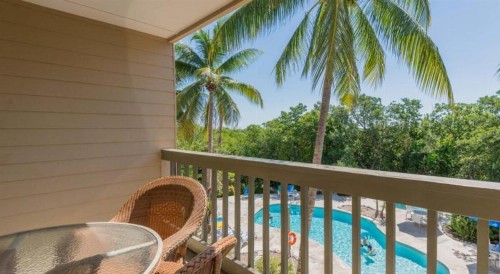 Coconut Mallory Resort and Marina - image 36