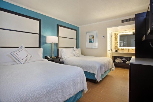 Fairfield Inn & Suites by Marriott Key West - image 8