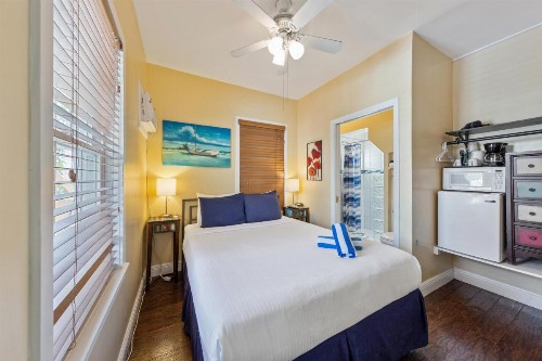 Wicker Guesthouse - image 26