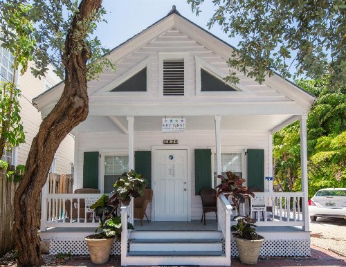 Wicker Guesthouse - image 36
