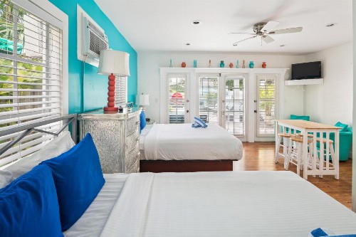 Wicker Guesthouse - image 38