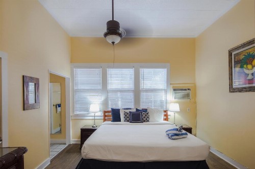 Wicker Guesthouse - image 41