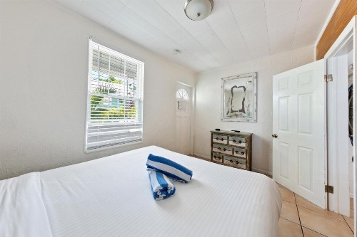 Wicker Guesthouse - image 42