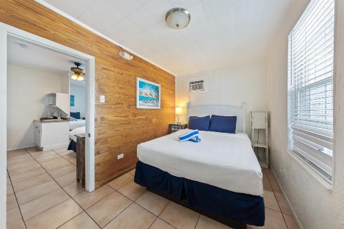 Wicker Guesthouse - image 46